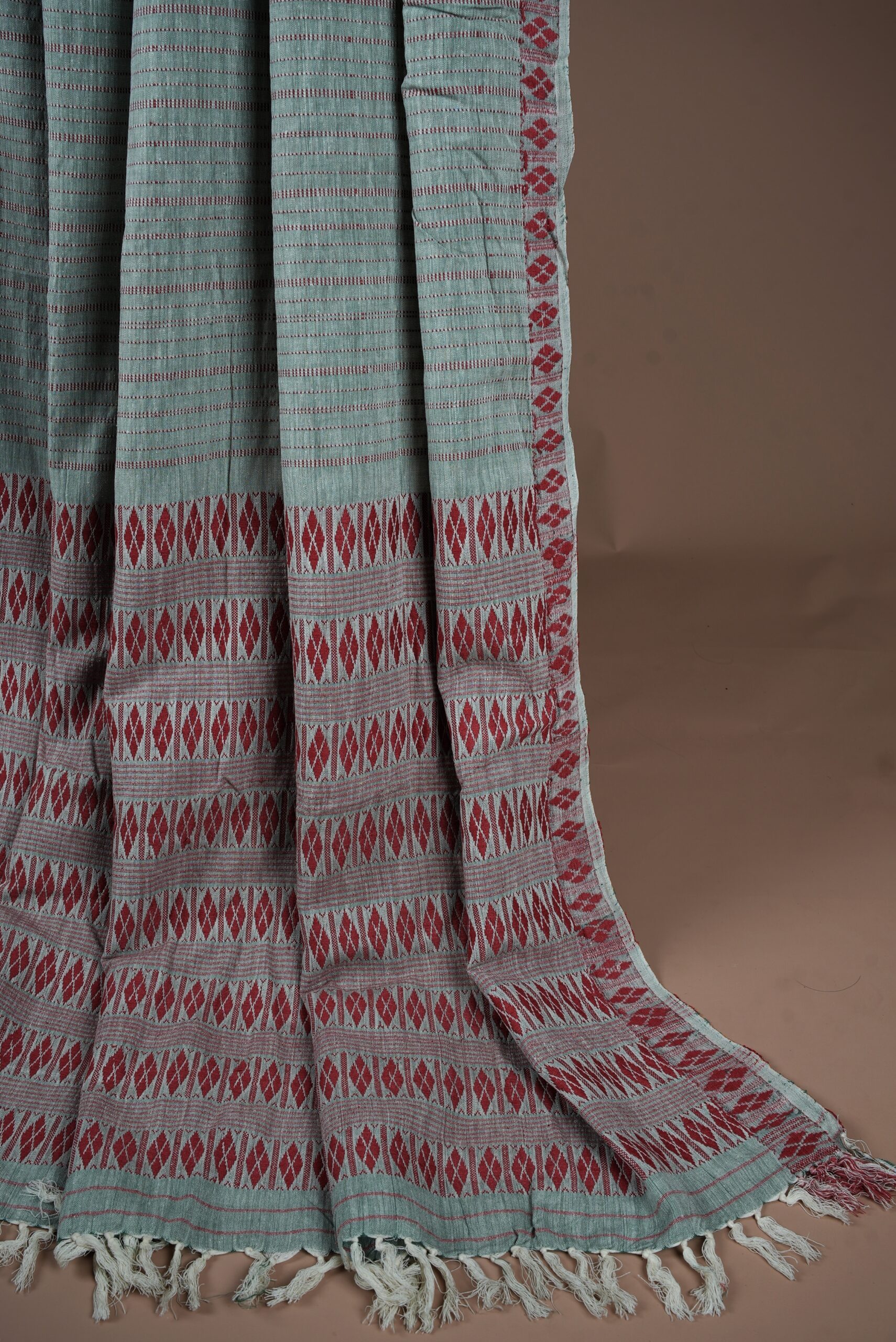 Naturally Dyed Grey Handwoven Eri/ Ahimsa / Peace/ Non violence Silk Saree with woven Red border - Image 2