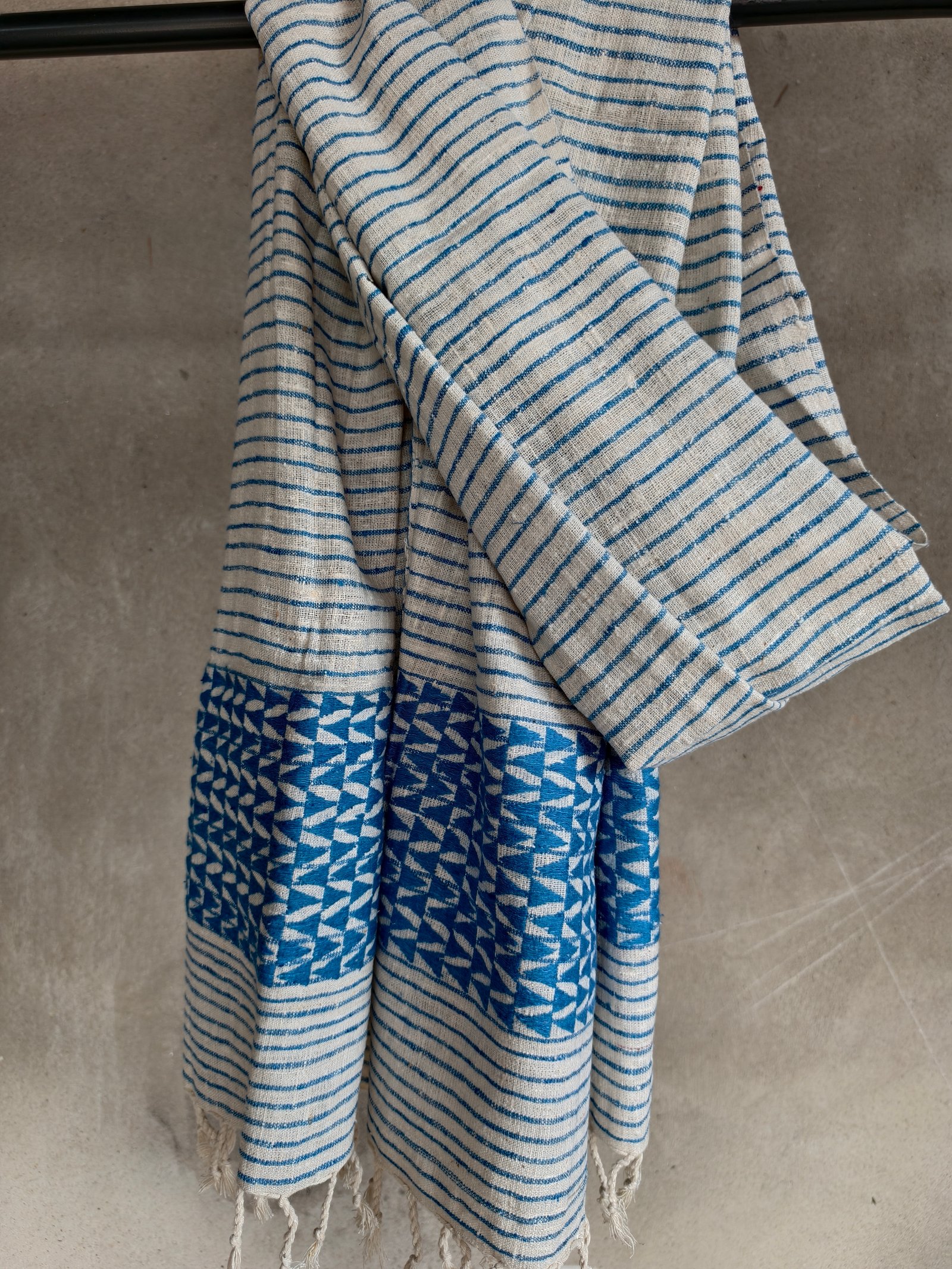 Handwoven Eri Silk Stole with Blue Motifs - Image 2