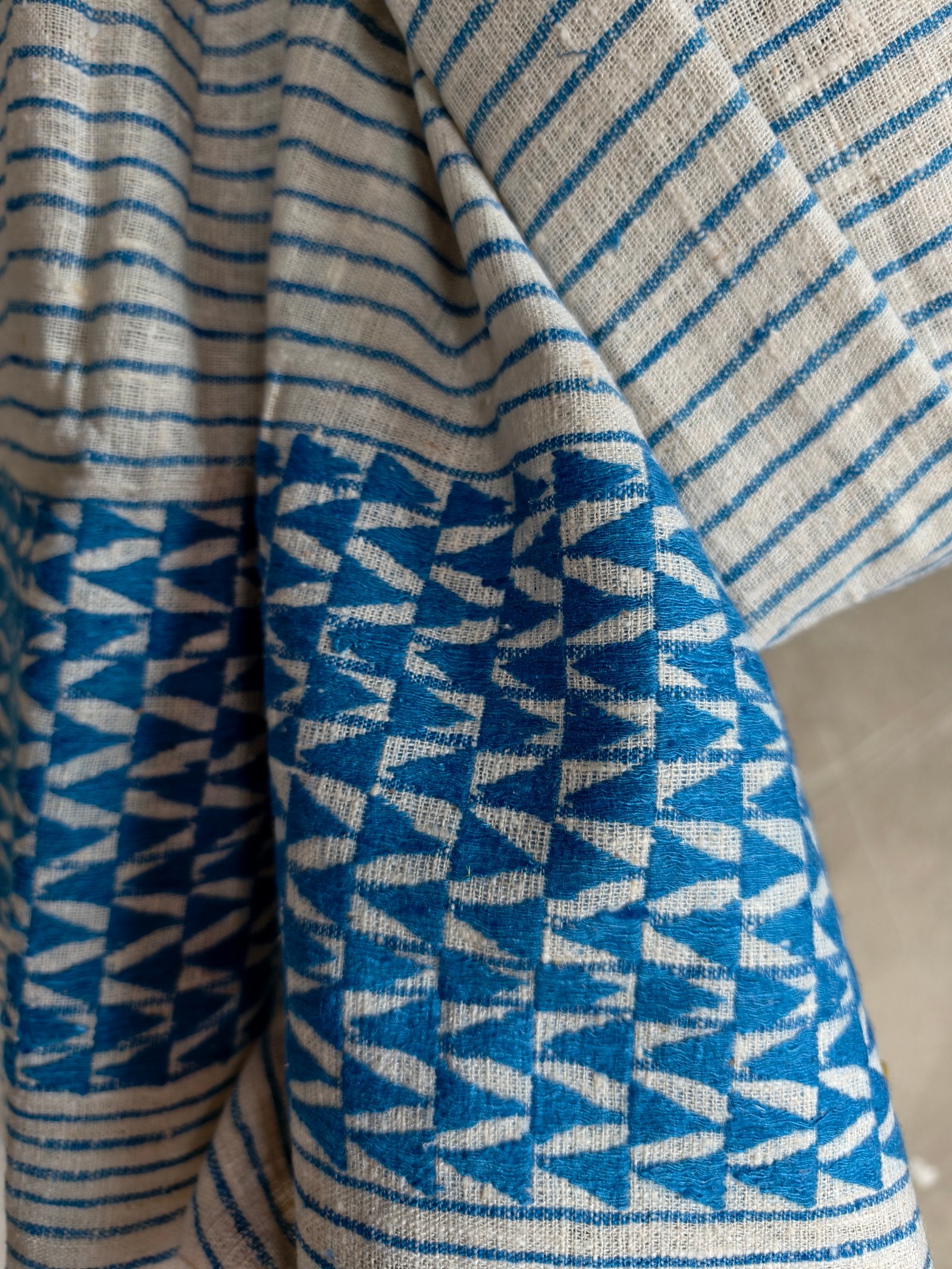Handwoven Eri Silk Stole with Blue Motifs - Image 3