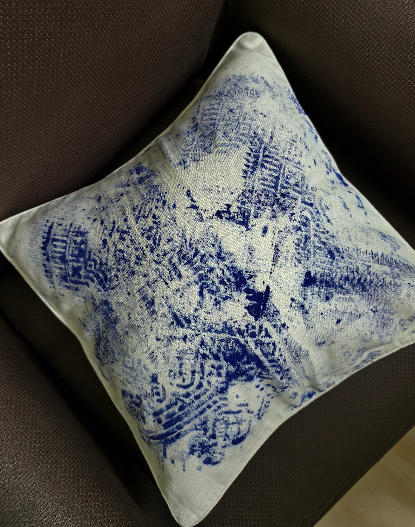 Eri Silk Handloom Cushion Cover with Texture Paint (Set of 2) - Image 2
